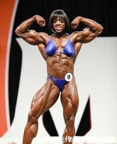 施瓦辛格|世上最健壮女人，为练肌肉几天不喝水，施瓦辛格：你最美