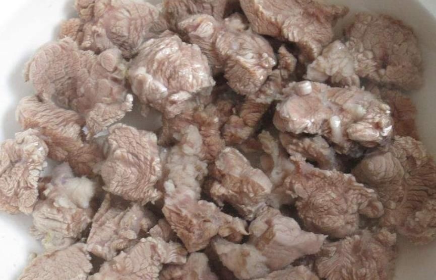 炖牛肉,多放点这东西,软烂入味不塞牙,不用高压锅时间节省一半