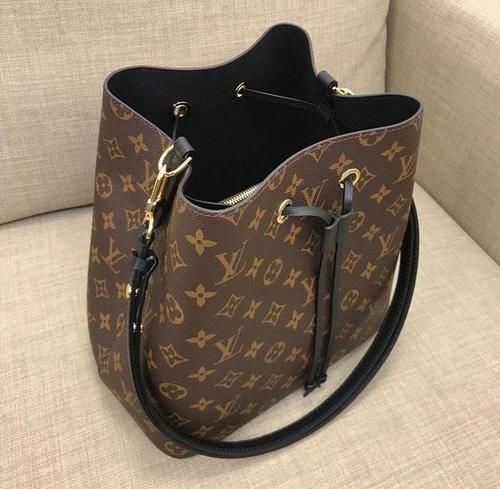 托特包|5款当红经典老花lv包，托特包、水桶包、小圆饼，你喜欢哪个