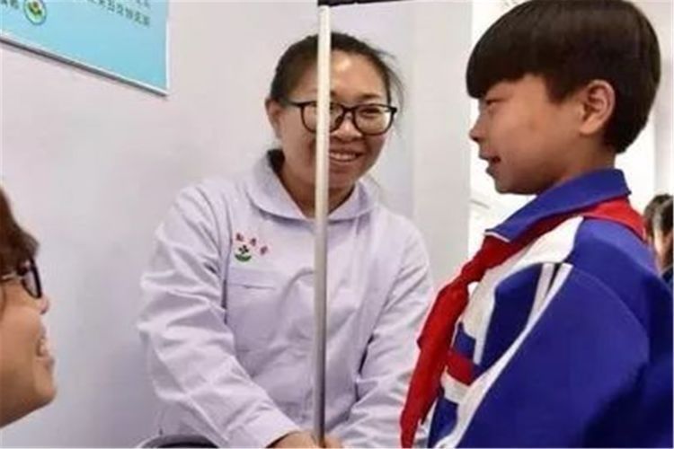 中国儿童|父母的这些“认知误区”、不重视,让50%中国儿童没长到遗传身高