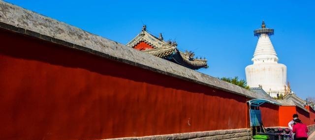 寺院|妙应寺俗称白塔寺是一座藏传佛教格鲁派寺院妙应寺始建于元朝