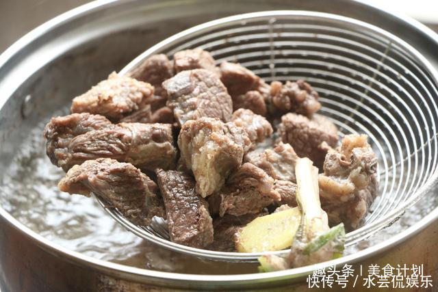 牛肉|伏天最爱的一锅炖,有肉有菜有汤汁,每次孩子总能吃2碗米饭!