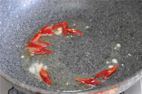 不管什么时候,土豆和它不能一起吃,却很多人爱吃,许多人中招了