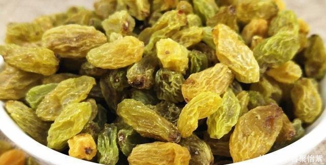 普拉提|女人45岁以后不要太节俭,五类碱性食物要多吃,多做普拉提运动