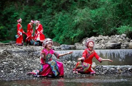 景区|5.19 中国旅游日福利:奉节多个国家 4A 级景区免票!