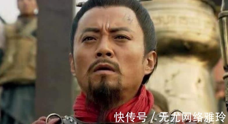 呼延灼&战呼延灼时,林冲一来秦明就躲,为何战关胜时,他却抢林冲头功?