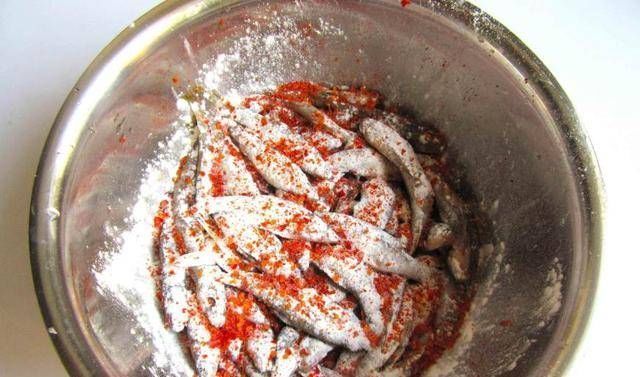 这种小鱼全是肉,买一斤5块钱给老公做了下酒菜,饭店要四十块钱