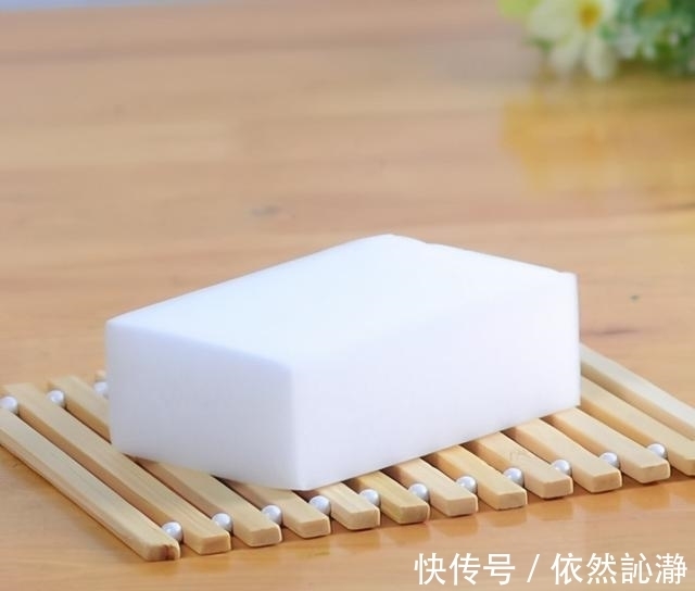 我家刷锅从来不用钢丝球,用这五种工具,干净、轻松还不伤手