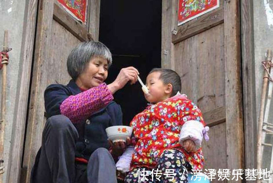 增高|10岁男孩半年增高23公分,医生检查一切正常,奶奶“立大功”