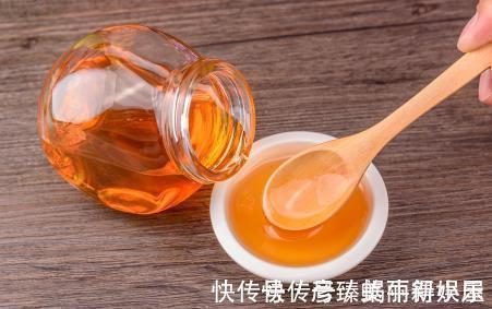 养颜|女生不想老得快,常吃5种天然“玻尿酸”,排毒养颜不显老