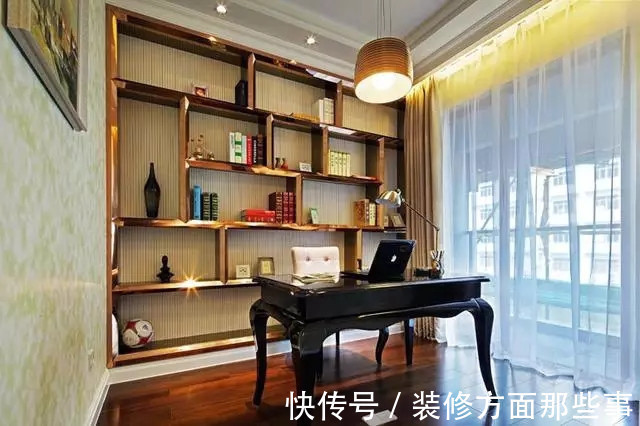 客厅|126平现代风三居室,纯粹的白调,温暖的木调宽敞明亮