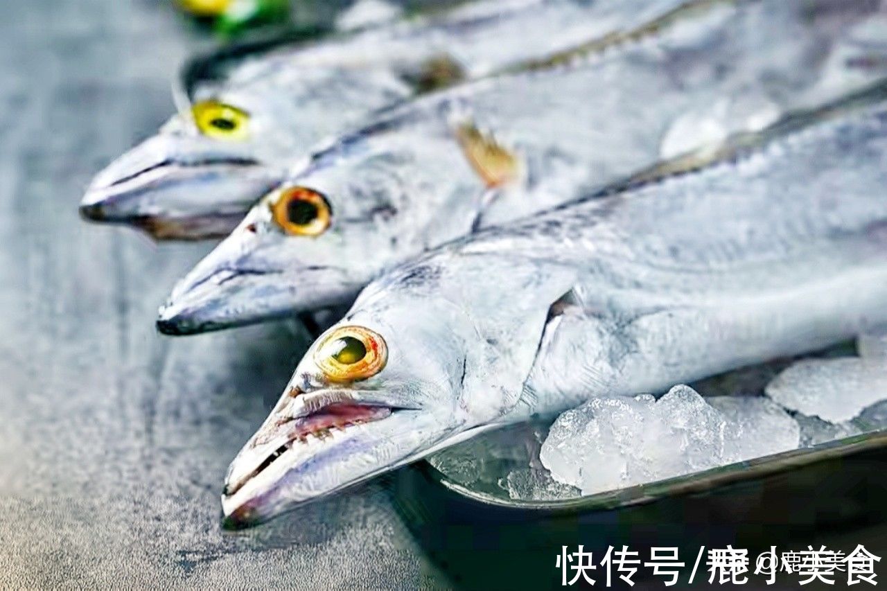 秋季|吃完南瓜后,二小时内别吃“3物”!伤肠胃损健康,赶紧告诉家人