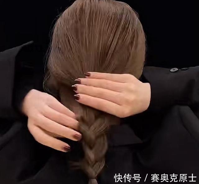 盘头最简单的方法,掌握这3种,让你美丽又优雅