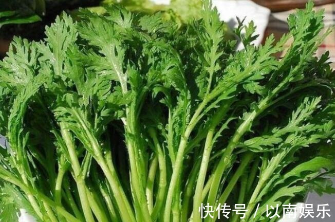 茼蒿|人到中年想长寿,不妨多吃3种食物,补充营养、滋润肌肤!