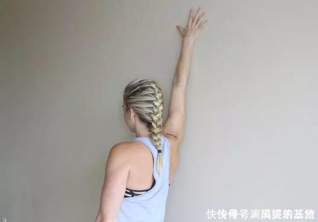肩膀|每天坚持如此“开肩”，20天后，身体将发生什么样的变化？