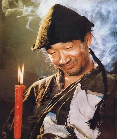 作家|“旧人”鲁迅下架,“新人”偶像登上孩子们的书本,这真的合适吗