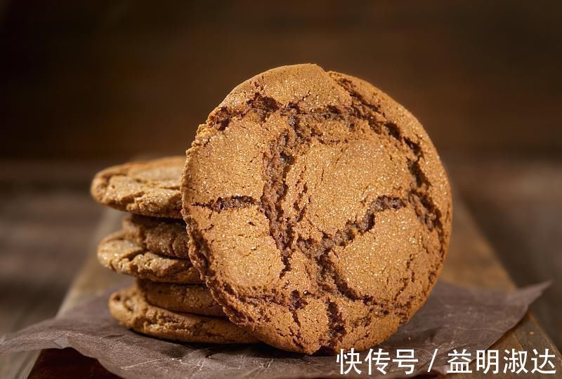 胃里酸度|便秘“最怕”1种水,你若爱喝,润肠清宿便,肠道一通到底