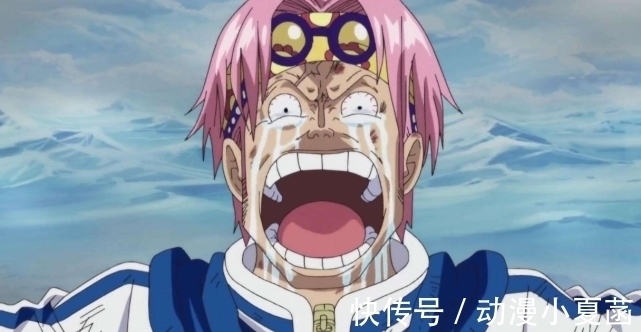 披风|海贼王:海军的外套为何从来都是披着的?估计只有他才真正穿上