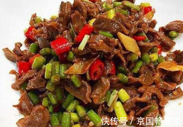 炒蛋|美食优选莴笋炒腊肉、蒜薹小炒鸡杂、青瓜木耳炒蛋、干锅辣鸭肠