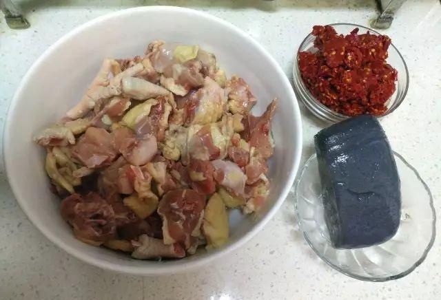 辣子鸡|辣子鸡最好吃的做法,大厨教你在家做出来,越吃越上瘾收藏了