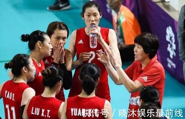 中国女排|女排主帅迟迟不选,排协其实在等郎平?球迷:江郎才尽了!