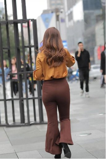 “苹果型”身材怎么穿，切忌“松松垮垮”，这样才合你的心意！