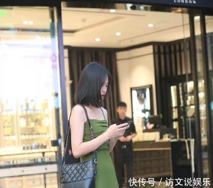 时尚|街拍时尚高跟鞋魅力时尚,穿出都市女性的成熟与气质