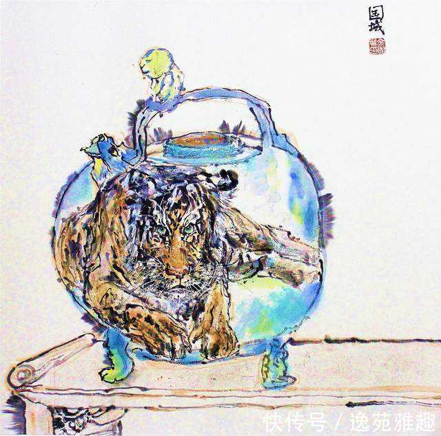 纸本设色#「画作欣赏」岁华绘花又绘鸟,时光爱鸟更爱人,余国城画作欣赏