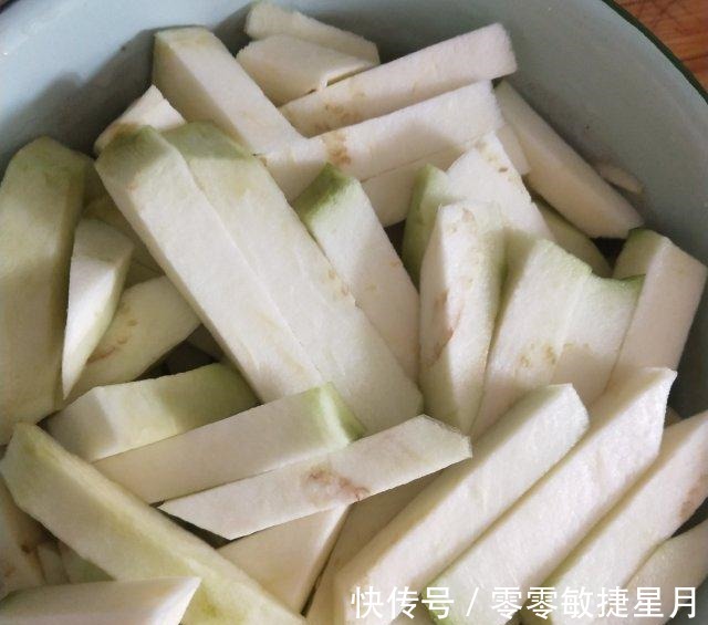 美食天下|炒茄条，香软可口，美味下饭！