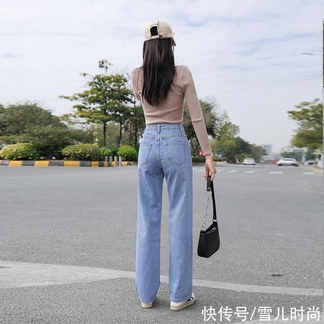 上衣 时尚女生短款上衣搭配时髦百搭的牛仔裤休闲更有女人味