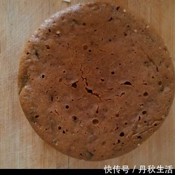 红枣|红枣糕新做法，不用烤箱，手不沾面，筷子一搅倒进电饭锅，吃美了