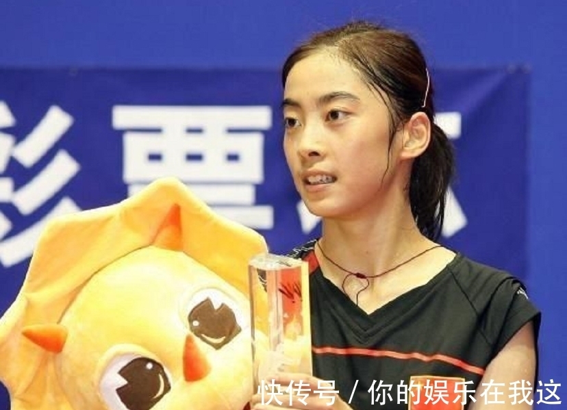 王适娴|羽坛女神王适娴，世界第一却两次无缘奥运，伴谌龙十年嫁给爱情！