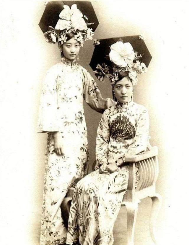 晚清|晚清名媛绝版照片:原来慈禧太后也是拍照狂人,婉容皇后端庄秀美