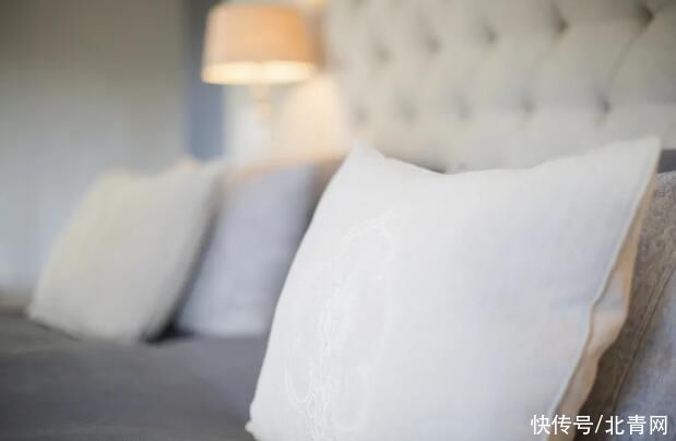 你的枕头、床垫、毛巾......竟然这么脏！该多久换一次？看完再也不敢懒了
