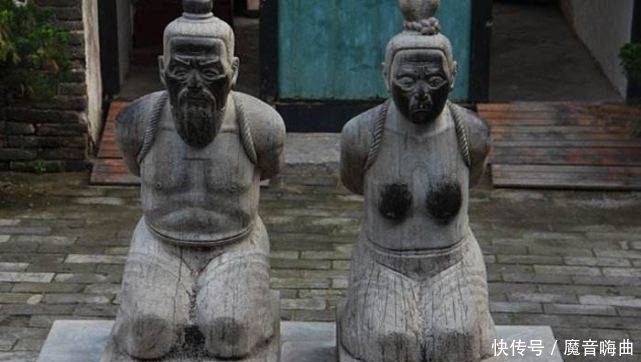 岳飞墓前的跪像为何没有赵构?因为赵构儿子帮了爹一把