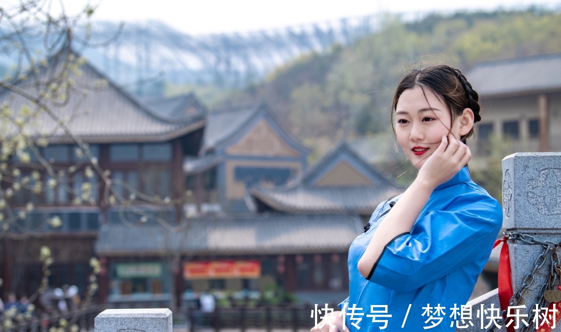 红烛|诗·八首丨横风瘦竹半窗月，玉影残枝一笔勾