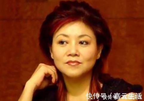 韦唯|出身军人家庭，打败毛阿敏韦唯，三登春晚成名，却遭遇丧夫之痛