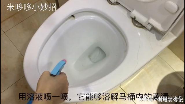 搅拌均匀|厕所里一定要放一把食盐，一年省下好几百，快提醒家人还不迟