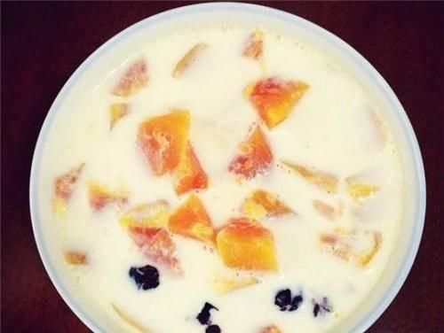 它是天然“防晒霜”，常食白到发光，粉嫩少女肌，裸妆也很美！