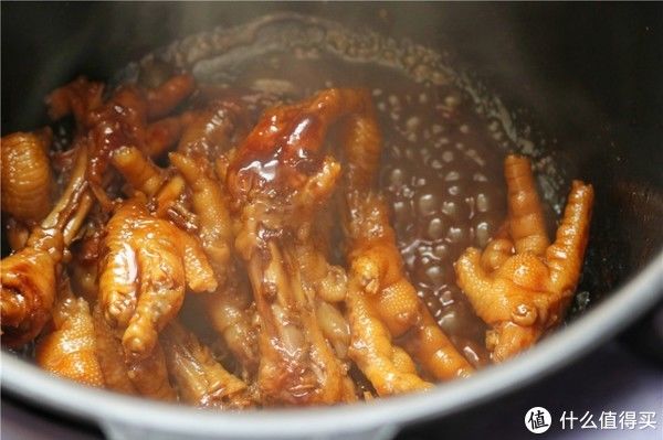 懒人最爱的吮指鸡爪，秘制配方零失败，过年多做点太受欢迎啦