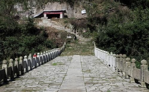 明朝一石桥，400年屹立不坍塌的3点原因，最后一点最关键