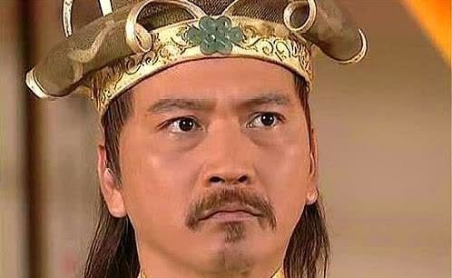 《隋唐演义》中势力最大的瓦岗军，为何会迅速败落？全因为一人