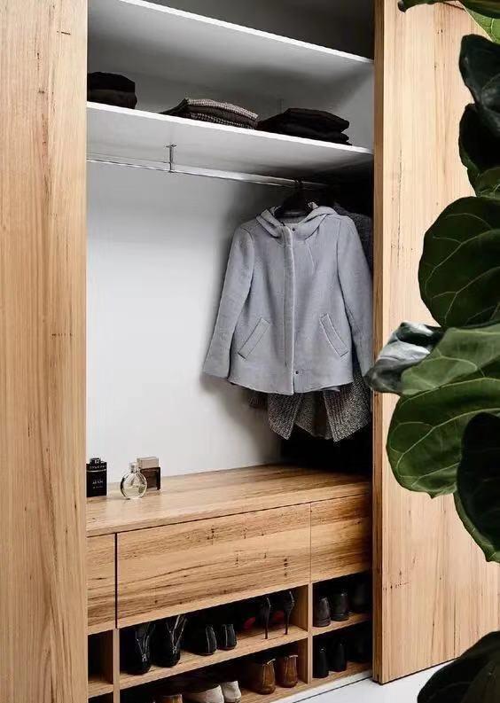 齐家栗子|玄关鞋柜这样装太明智了,漂亮多功能,还很省地方,可以照着装