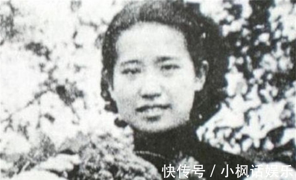 胡絜青&民国才女赵清阁:与老舍纠缠一生,后来老舍投湖自尽,她终身未嫁