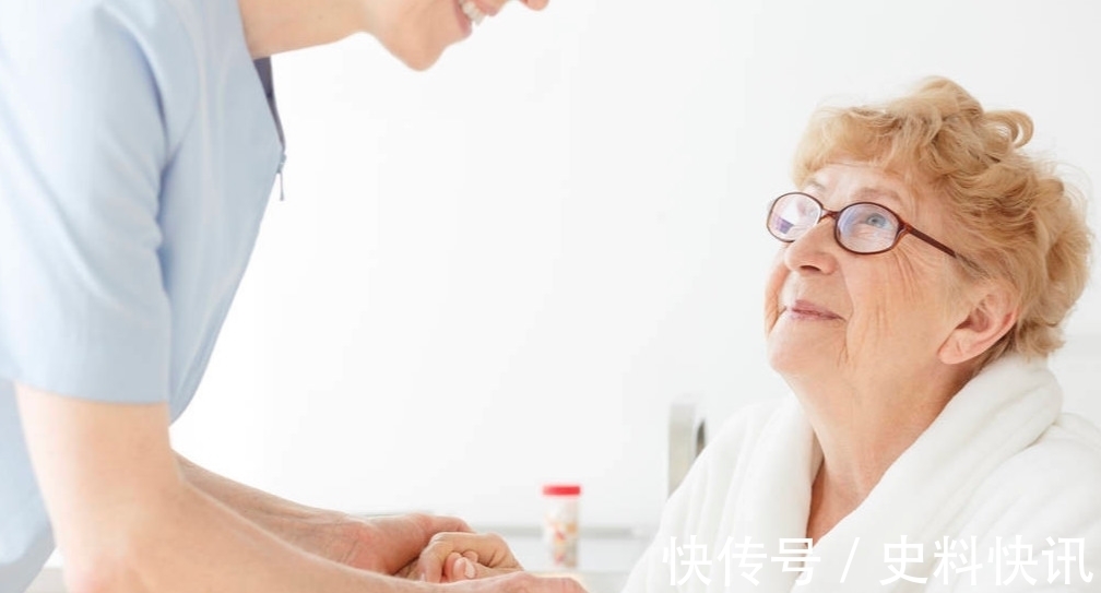 心脑血管|妇科医师:女人处于绝经期,记住4个字,多吃2种菜,远离早缞