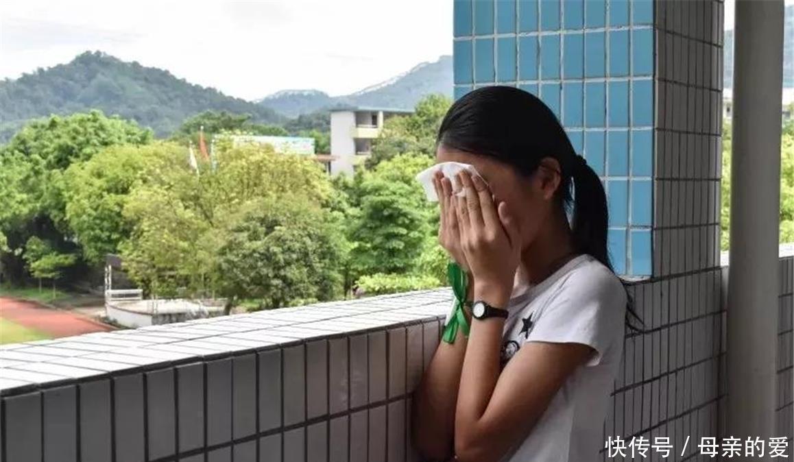 父母|''为了娃上好学校，妈妈接受潜规则''，没底线的父母，会毁了娃