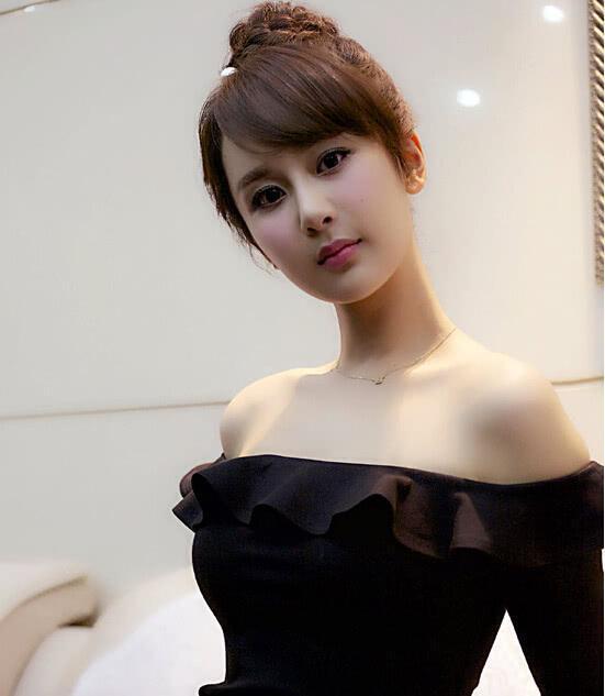 小燕子被封杀作品被多平台除名杨紫、黄晓明删博,原因是这些