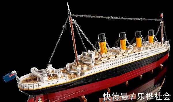 乐高积木|史上最长套装!乐高正式发布10294泰坦尼克号!9090颗粒售价5499元!