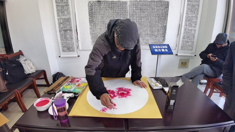 开幕|岱岳区纪念抗日战争暨世界反法西斯战争胜利75周年书画展开幕