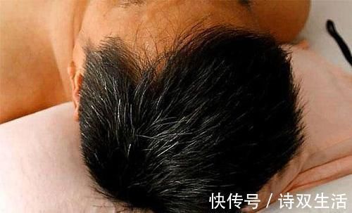 是真的吗|长白头发的人,比正常人的患癌风险低,是真的吗医生告诉你答案